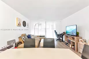 3401 N Country Club, Aventura, FL 33180 - Photo 22