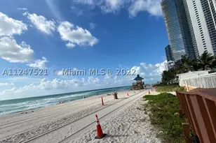 19201 Collins, Sunny Isles Beach, FL 33160 - Photo 28