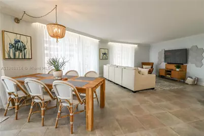 5161 Collins #404, Miami Beach, FL 33140 - Photo 6