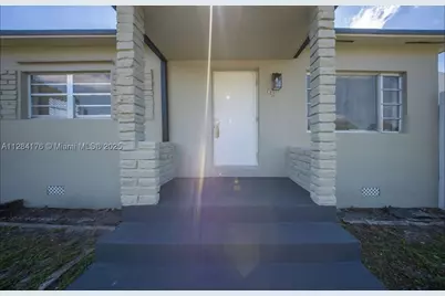 782 E 37th, Hialeah, FL 33013 - Photo 2