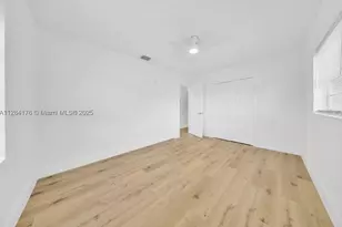 782 E 37th, Hialeah, FL 33013 - Photo 14