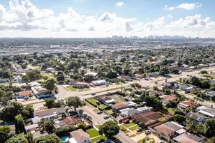 782 E 37th, Hialeah, FL 33013 - Photo 40