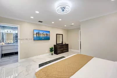 1307 Rodman, Hollywood, FL 33019 - Photo 16