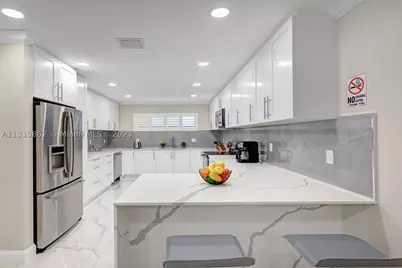 1307 Rodman, Hollywood, FL 33019 - Photo 24