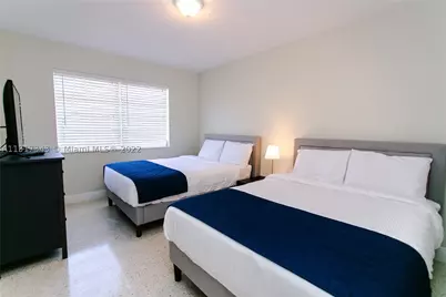 951 Washington, Hollywood, FL 33019 - Photo 8