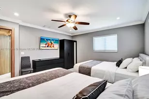 1301 Rodman, Hollywood, FL 33019 - Photo 14