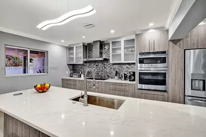 1301 Rodman, Hollywood, FL 33019 - Photo 28