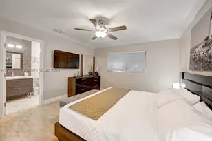 825 Harrison, Hollywood, FL 33019 - Photo 22