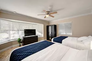 825 Harrison, Hollywood, FL 33019 - Photo 14