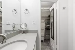 100 Lincoln, Miami Beach, FL 33139 - Photo 12