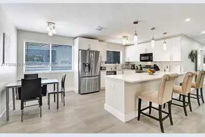 1018 Adams, Hollywood, FL 33019 - Photo 12