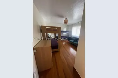 2811 Indian Creek, Miami Beach, FL 33140 - Photo 2