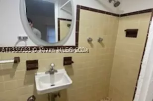 2811 Indian Creek, Miami Beach, FL 33140 - Photo 4