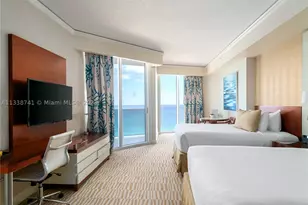 18001 Collins, Sunny Isles Beach, FL 33160 - Photo 14