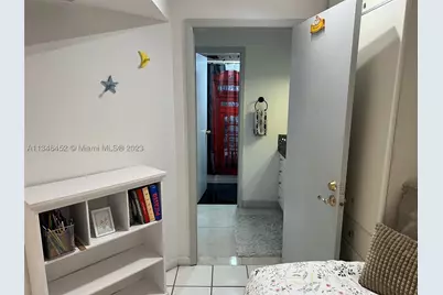 100 Lincoln #1007, Miami Beach, FL 33139 - Photo 32