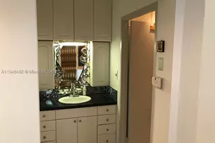 100 Lincoln, Miami Beach, FL 33139 - Photo 20
