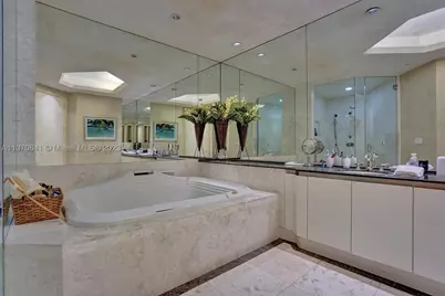 2600 Island #101, Aventura, FL 33160 - Photo 24