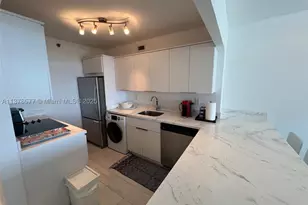 100 Lincoln, Miami Beach, FL 33139 - Photo 20