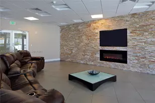 1750 N Bayshore, Miami, FL 33132 - Photo 34