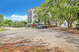 2018 Fletcher, Hollywood, FL 33020 - Photo 10