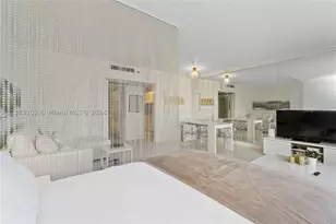 100 Lincoln, Miami Beach, FL 33139 - Photo 6