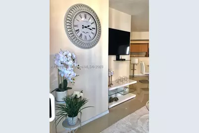 16699 Collins #1705, Sunny Isles Beach, FL 33160 - Photo 8