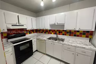 1420 Atlantic Shores, Hallandale Beach, FL 33009 - Photo 2