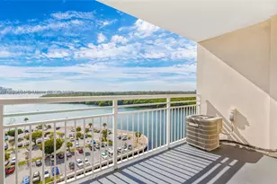 400 Kings Point, Sunny Isles Beach, FL 33160 - Photo 12