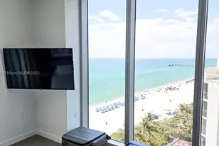 17315 E Collins, Sunny Isles Beach, FL 33160 - Photo 6