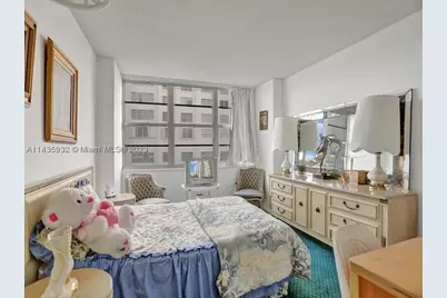 18051 Biscayne #304, Aventura, FL 33160 - Photo 24