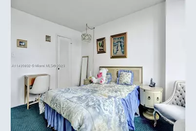 18051 Biscayne #304, Aventura, FL 33160 - Photo 22