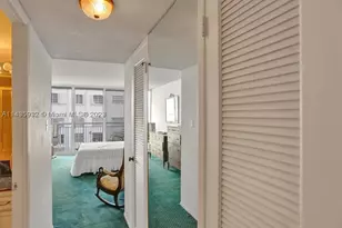 18051 Biscayne, Aventura, FL 33160 - Photo 32