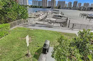 18051 Biscayne, Aventura, FL 33160 - Photo 48