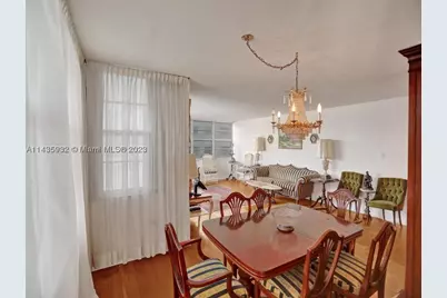 18051 Biscayne #304, Aventura, FL 33160 - Photo 16