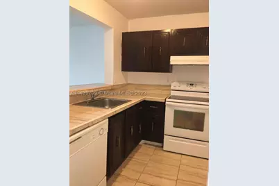 498 NW 165th St #D205, Miami, FL 33169 - Photo 4