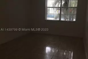 498 NW 165th St, Miami, FL 33169 - Photo 14
