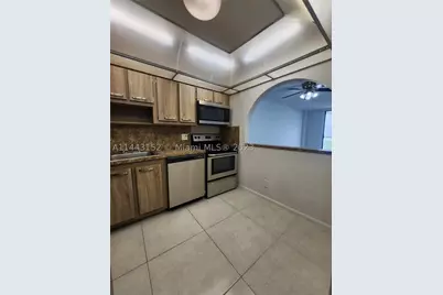 13499 Biscayne #1513, North Miami, FL 33181 - Photo 8