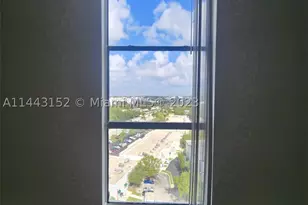 13499 Biscayne, North Miami, FL 33181 - Photo 16