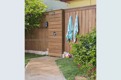 201 NE 16th, Fort Lauderdale, FL 33305 - Photo 44