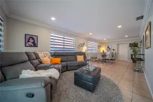 925 E 29th, Hialeah, FL 33013 - Photo 12