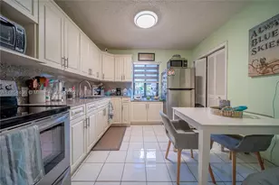 925 E 29th, Hialeah, FL 33013 - Photo 26