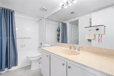 7601 E Treasure #1720, North Bay Village, FL 33141 - Photo 8