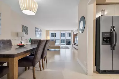 5601 Collins #1514, Miami Beach, FL 33140 - Photo 12