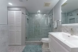 1750 N Bayshore, Miami, FL 33132 - Photo 4