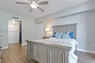 1750 N Bayshore, Miami, FL 33132 - Photo 22