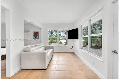 2500 NE 199th, Miami, FL 33180 - Photo 40