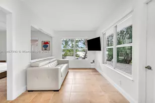 2500 NE 199th, Miami, FL 33180 - Photo 40