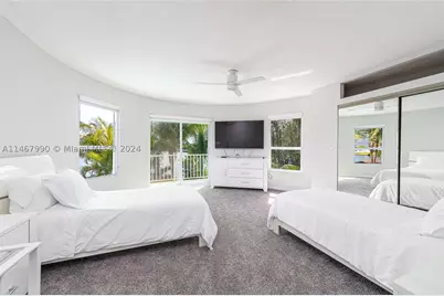 2500 NE 199th, Miami, FL 33180 - Photo 48
