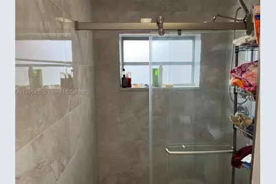 181 NE 14th #22B, Hallandale Beach, FL 33009 - Photo 6