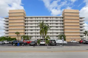 410 Golden Isles, Hallandale Beach, FL 33009 - Photo 1